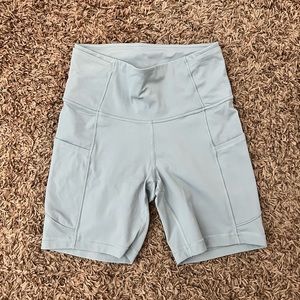 Fast and free high rise short 6”